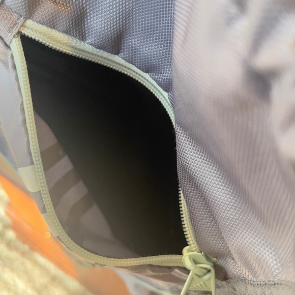 Adidas Blue and Teal Drawstring Backpack - Picture 8 of 10